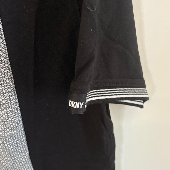DKNY Men's Polo Shirt in Black and Gray - Picture 3 of 7